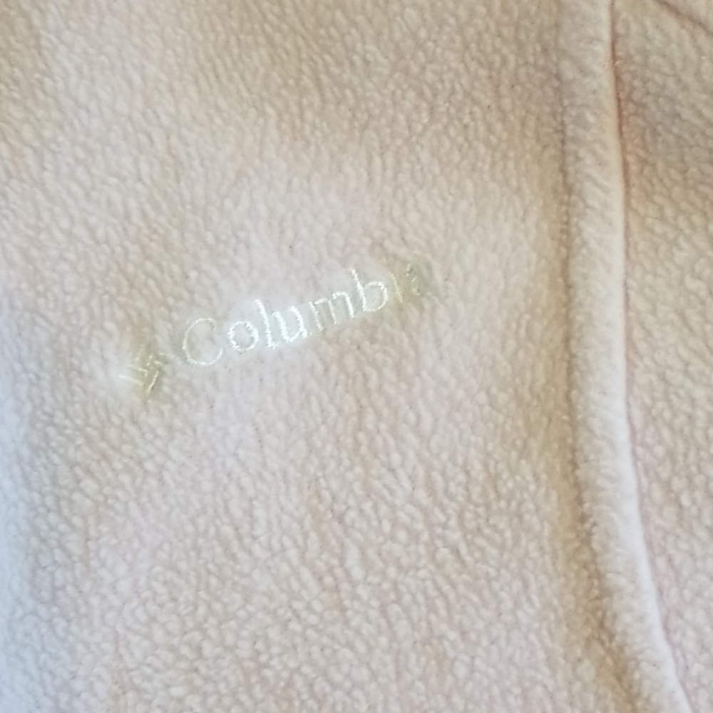 Columbia sweater pink